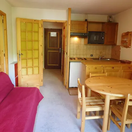 Clos Du Savoy Apartment *